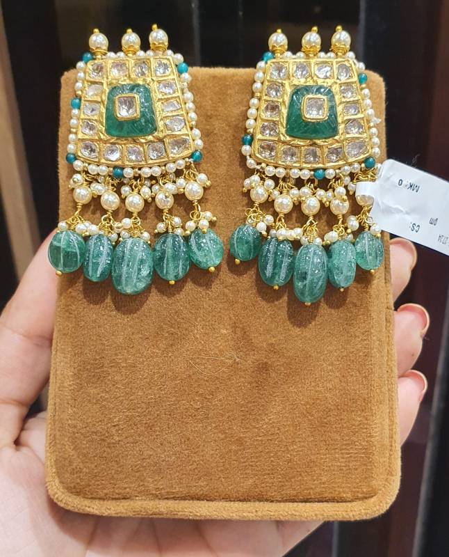RECTANGLE GREEN AVENTURINE POLKI LIGHT WT GOLD JADAU EARRINGS