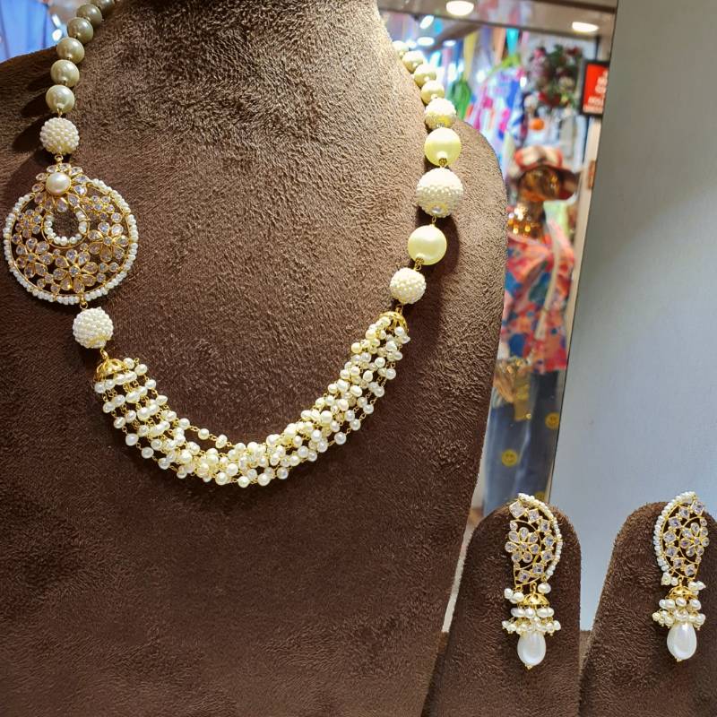 PEAR MOTI GUCCHA  GOLD ZIRCON POLKI PENDANT SET