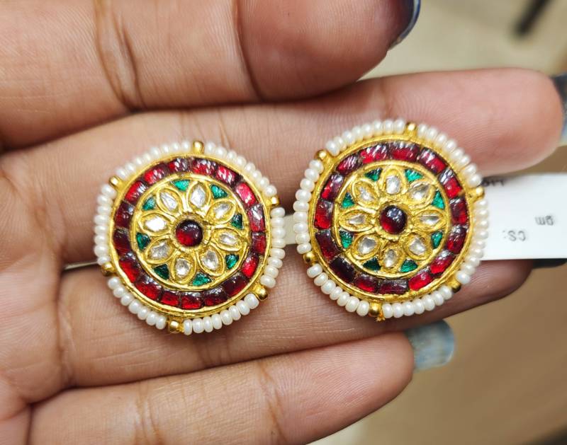 ROUND TIKRA  LIGHT WT GOLD JADAU EARRINGS