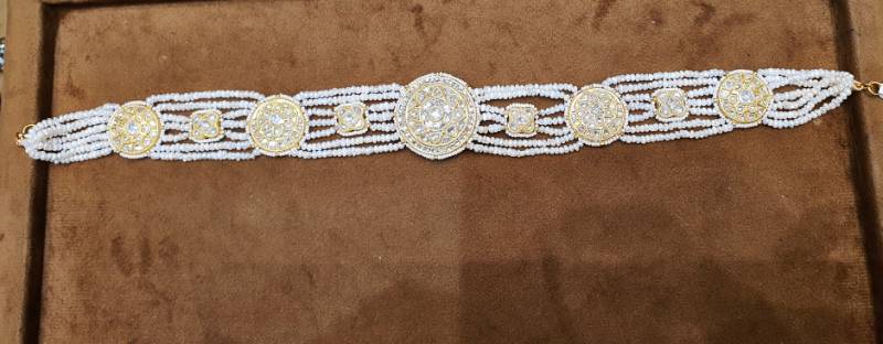 FROND RND CHOKER LIGHT WT GOLD JADAU CHAIN