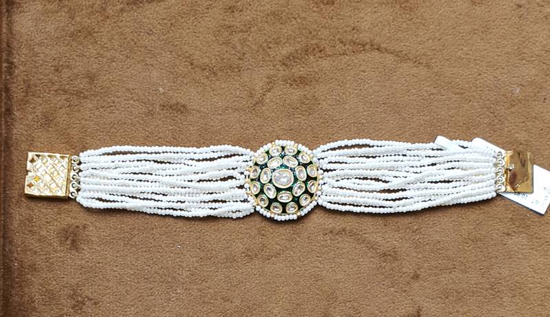 GREEN BRACT LIGHT WT GOLD JADAU BRACELET