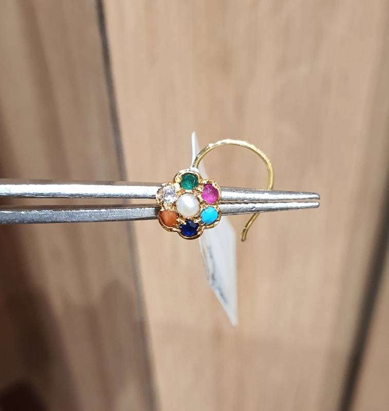 NAVRATAN GOLD JADAU NOSE PIN