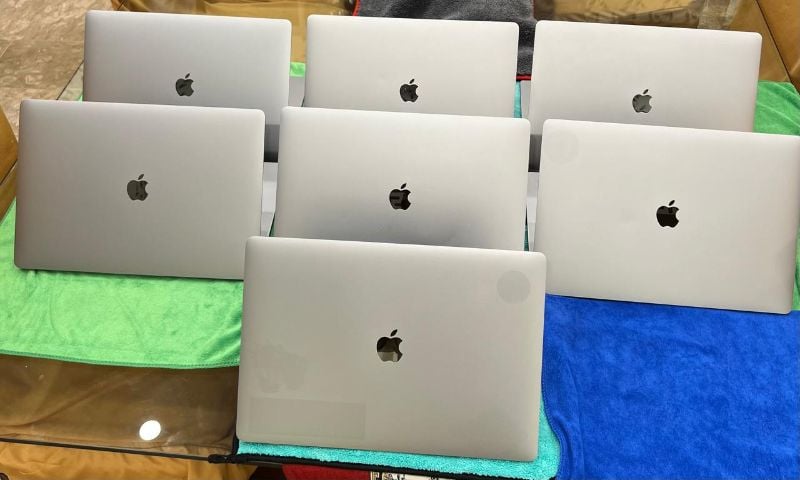 Mac Book Pro i9 1 TB