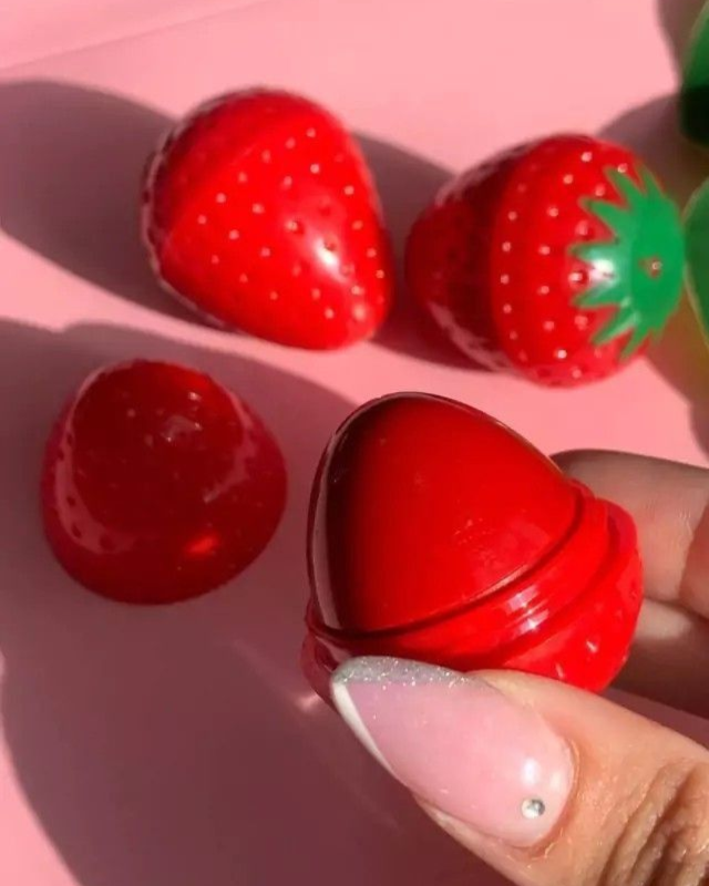 Romantic Bear lip balm