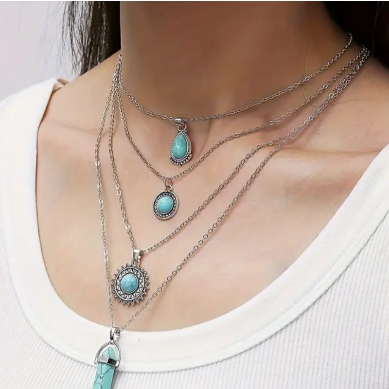 Handicraft Sea Blue Necklace