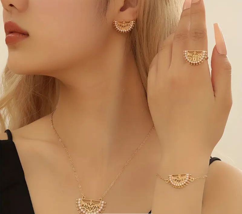 Golden Design Complete Set