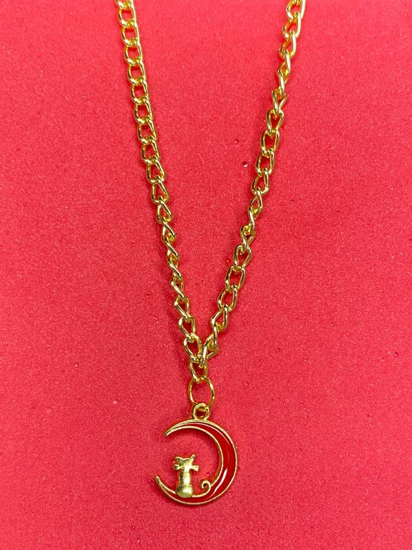 Red Moon Chain Necklace