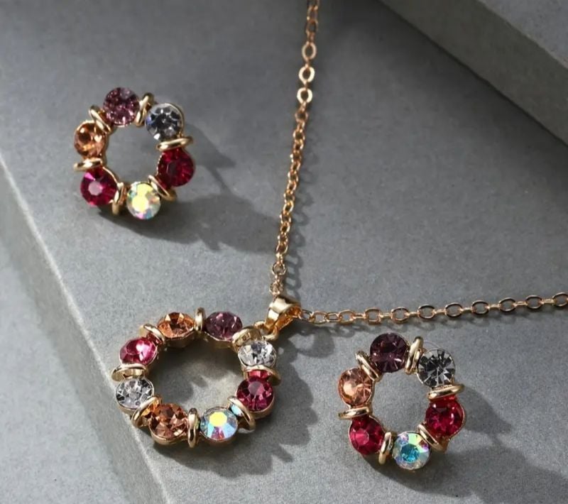 Mehroon Multi Color Necklace with Earrings