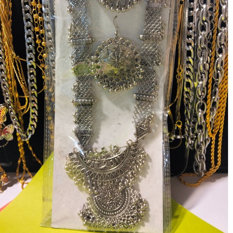 Necklace with Earring 23