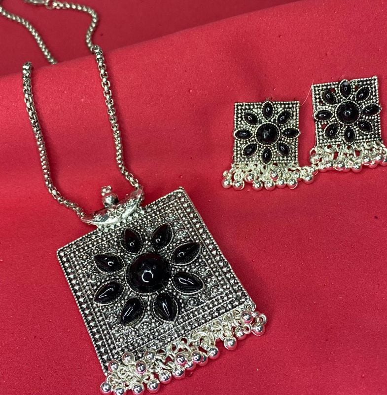 Pure Rajistani Black Silver Necklance with Earring