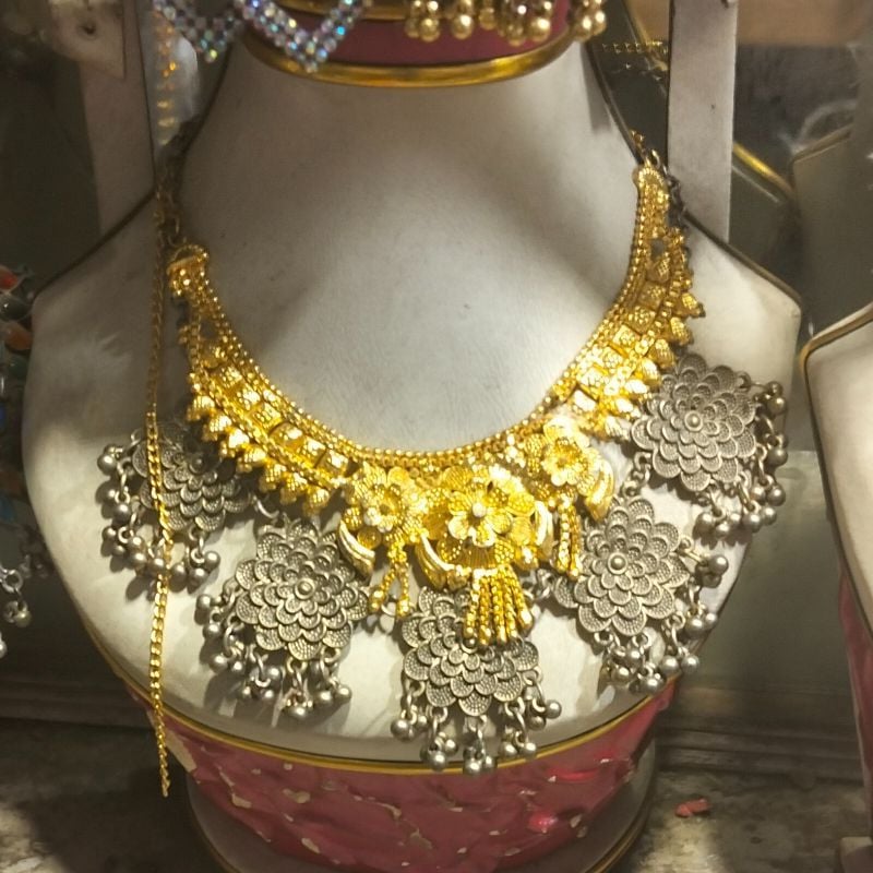 Necklace with Earring 1