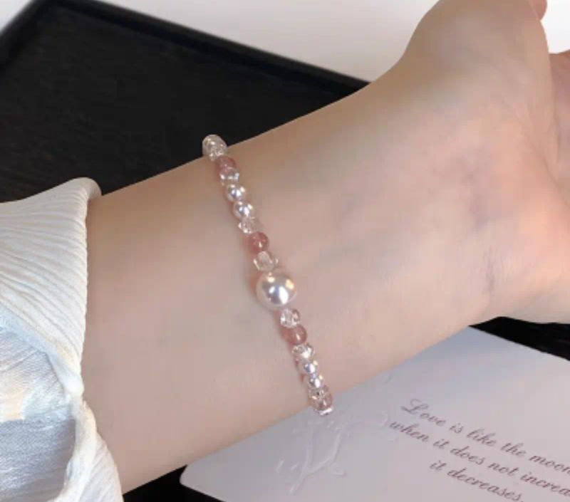 White and Pink Beeds Bracelet