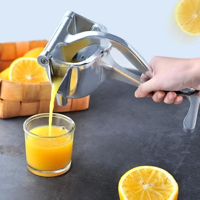 Easy Grip 
Manual Fruit 
Press