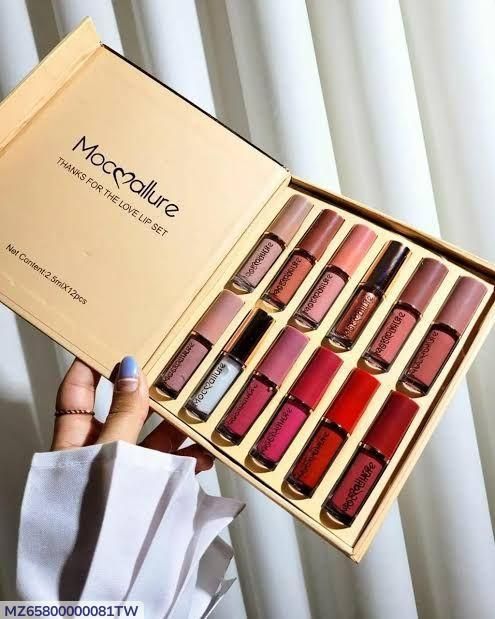 Glossy Finish Lip
 Gloss & Lipstick 
Pack of 12