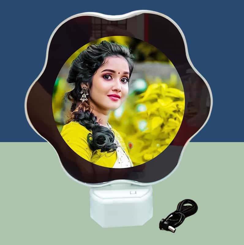 Flower Shape Magic Mirror