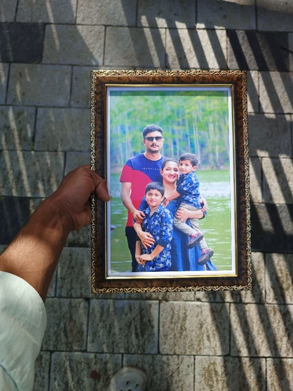 A4 (12×8) inch Photo Frame