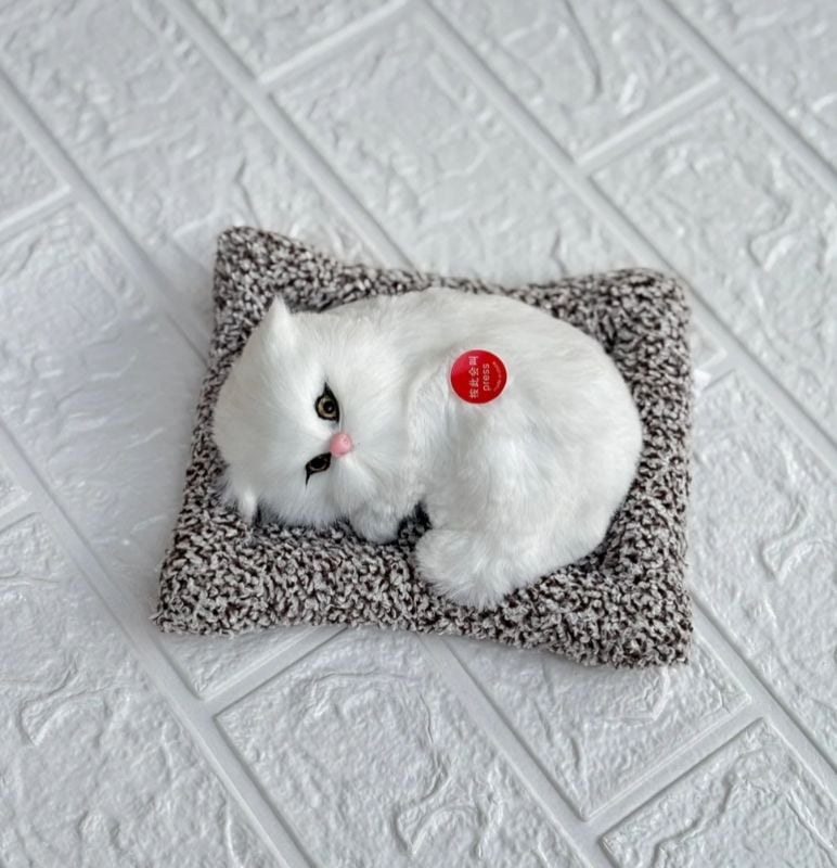 Sleeping Cat Plush Toy with Press Simulation
