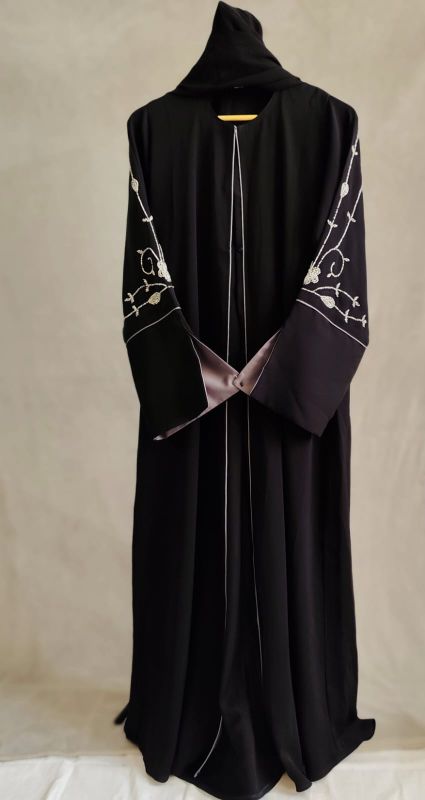 Abaya with peach lining