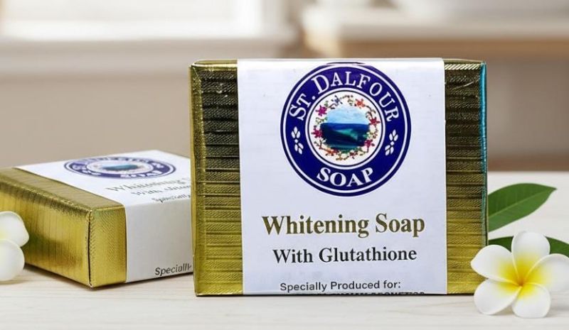صابون سانت دالفور بالجلوتاثيون | تفتيح لطيف للبشرة لجميع أنواع البشرة Saint Dalfour Glutathione Soap | Gentle Skin Lightening for All Skin Types