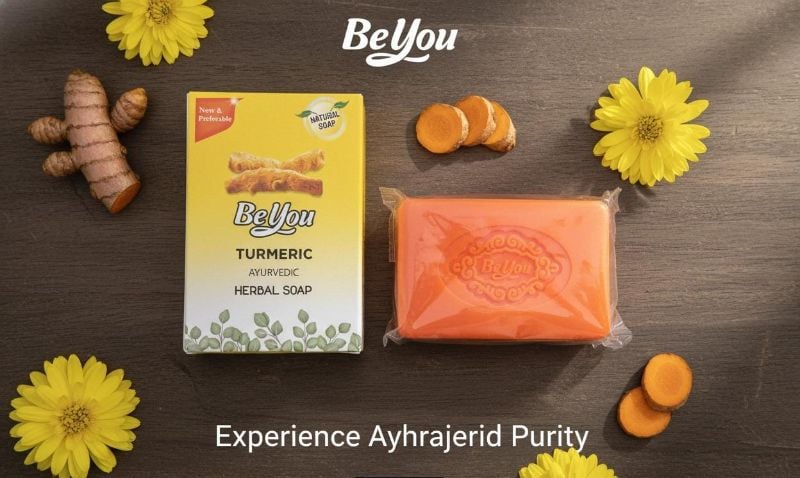 صابون الكركم العشبي - تركيبة أيورفيدية | صابون لتفتيح وتنقية البشرة لإشراقة طبيعية | نباتي 100% Herbal Turmeric Soap - Ayurvedic Formula | Skin Brightening and Purifying Soap for a Natural Glow | 100% Vegan