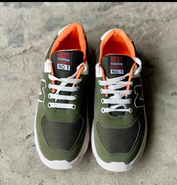 ''Free Delivery ''Men's Knit Fabrics Running Sneakers