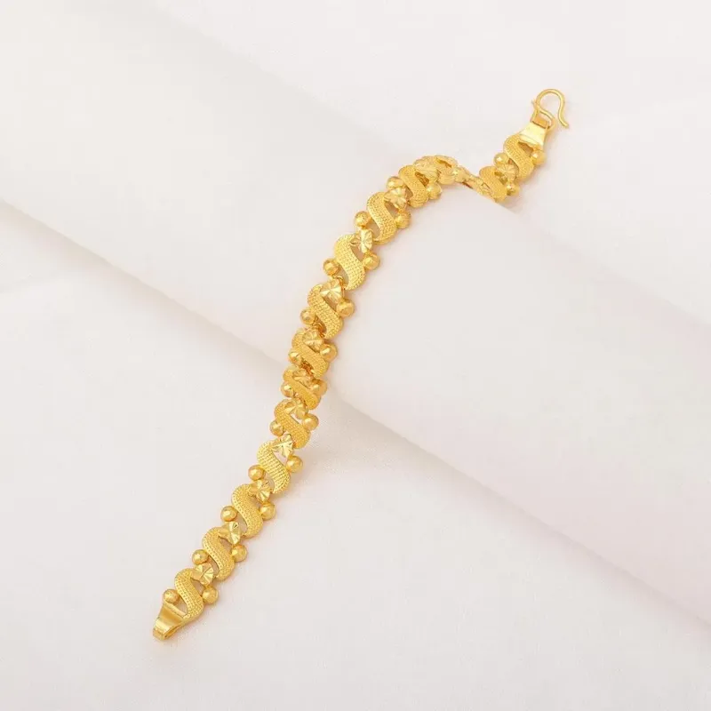 1 Pc Modern Design 24 Carat Gold Plated Chain Bracelet
