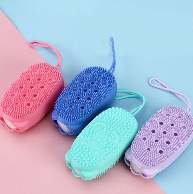BUBBLE BATH BRUSH