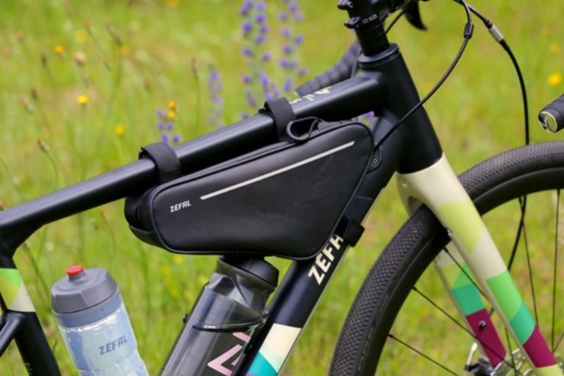 Bolso Z Adventure C2 - 2.2L parte interna del cuadro Zefal