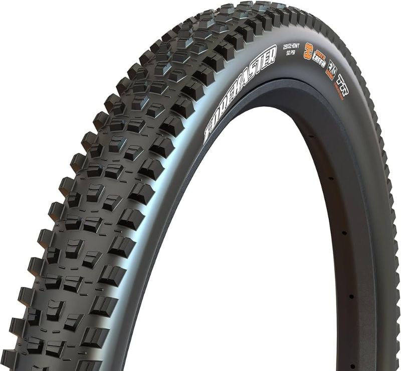 CAUCHO MAXXIS FOREKASTER RIN 29X2,35 TUBELESS 3 COMPUESTOS