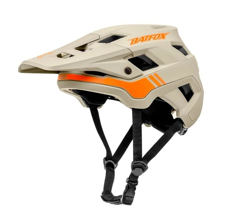 CASCO FOX BEIS CON LETRA NARANJA