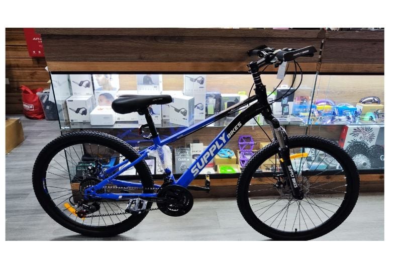 Bicicleta Rim 24 Supply bikes azul con negro