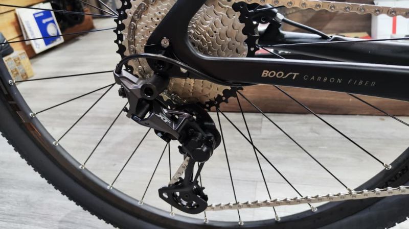 Bicicleta Twitter MTB NEGRA TALLA L 2X12 Velocidades SHIMANO XT FRENOS HIDRAULICOS CUADRO BOOST