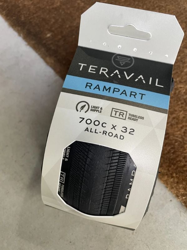 CAUCHO TERAVAIL RAMPART RIN 700X32 TUBELESS