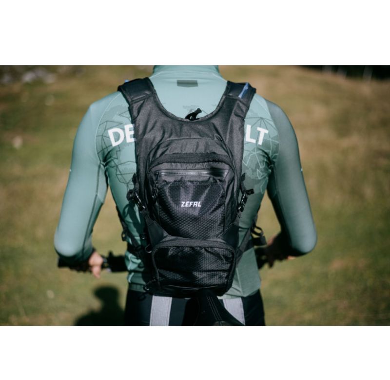 Bolso de hidratacion Z Hydro XC de 2L Negro Zefal