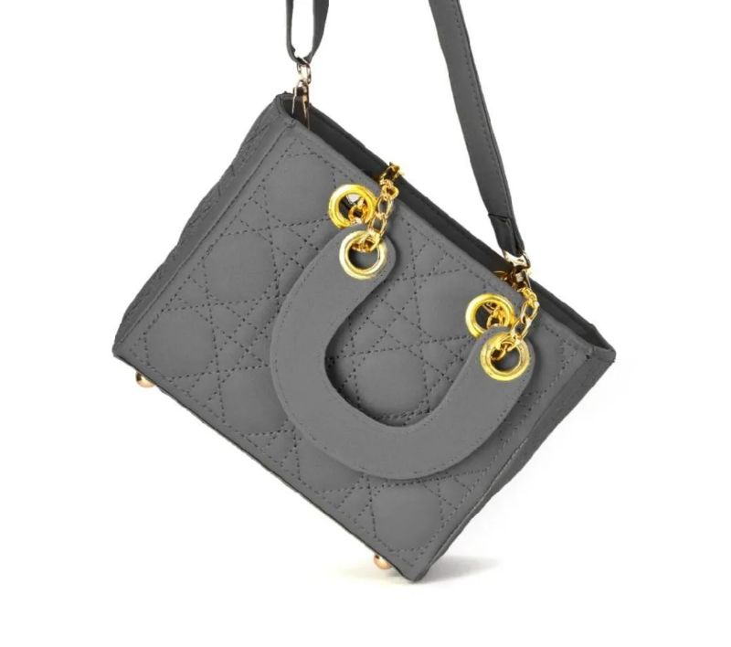 Chic & Cute Girl's Crossbody Bag - The Perfect Accessory for Your Little Fashionista