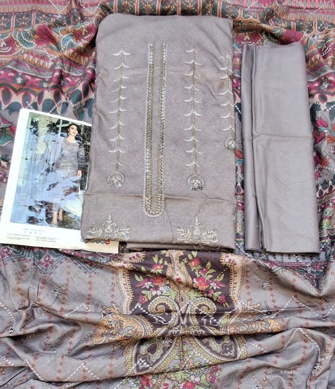 Dhanak Digital Embroidered Winter Collection / 3 Piece Suit - Light Grey Slate - 6