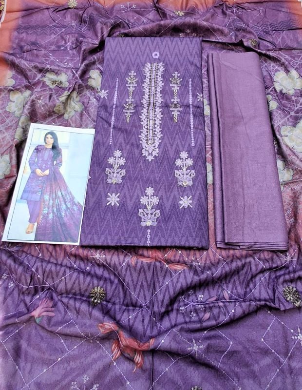 Dhanak Digital Embroidered Winter Collection / 3 Piece Suit - Light Jamuni - 7