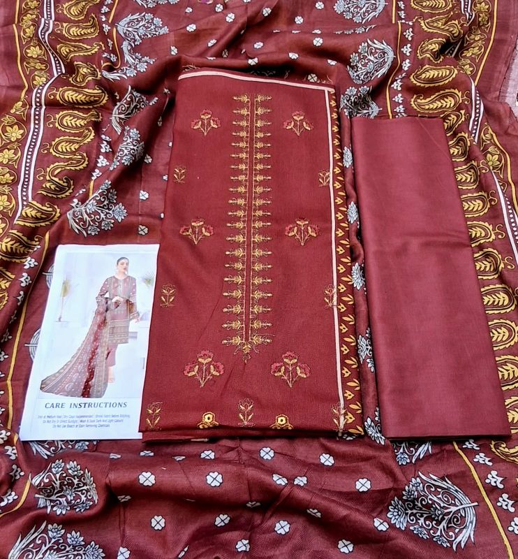 Dhanak Embroidered Winter Collection / 3 Piece Suit - Dark Maroon / Golden