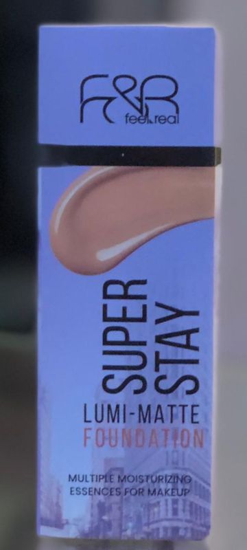 F&R Feel Real Super Stay Lumi-Matte Foundation