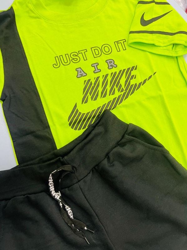 Conjuntos Nike