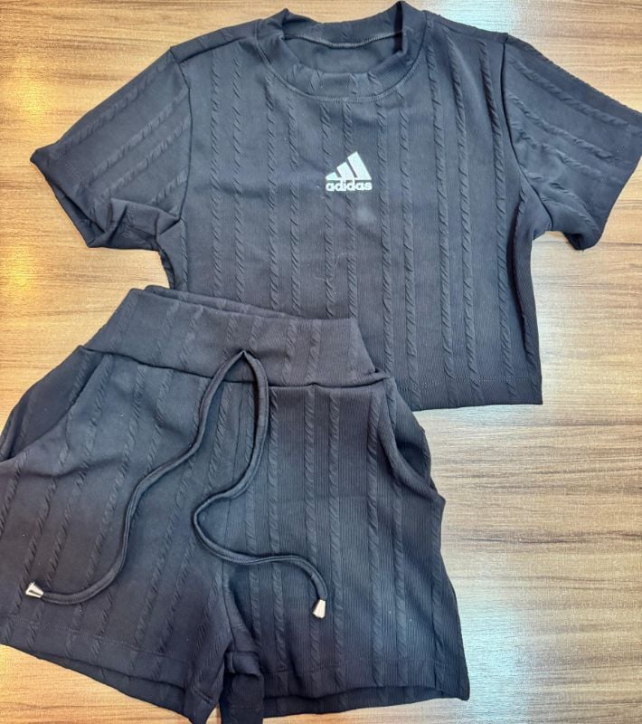 Conjuntos Adidas y Nike