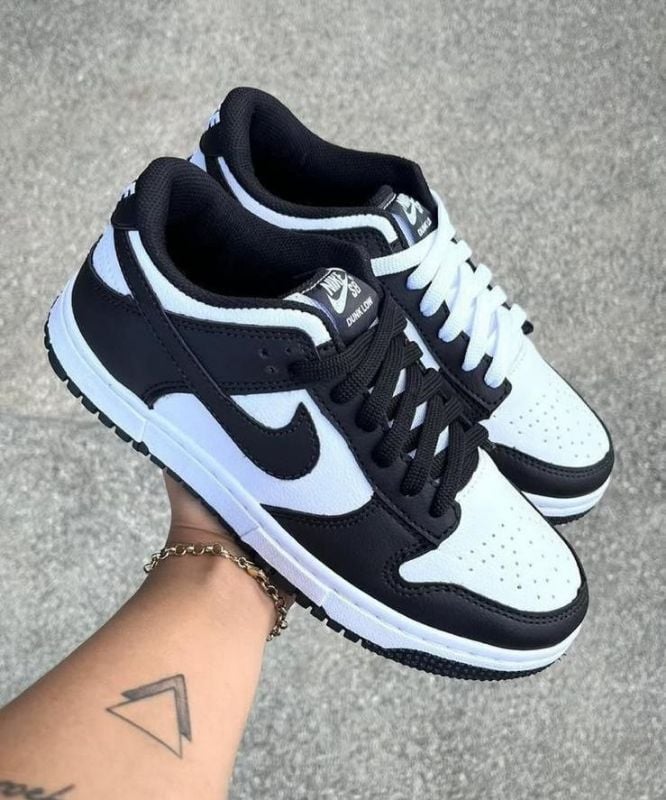 Nike Dunk Low (Pandas / Blancas) (SE VAN RAPIDO!)