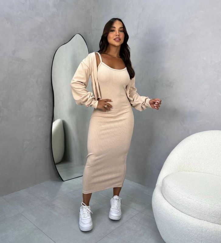 Conjunto vestido y abrigo