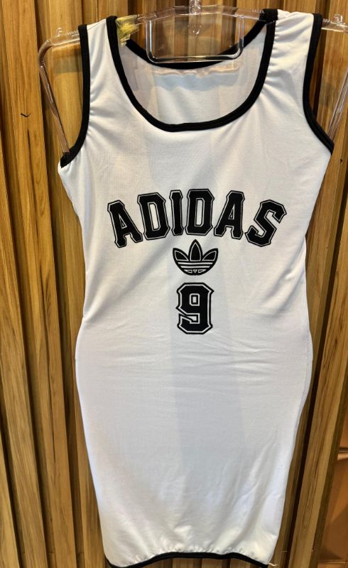 Vestidos Adidas