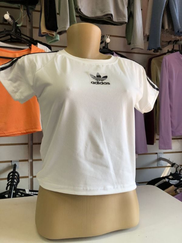 Crops Adidas clásico