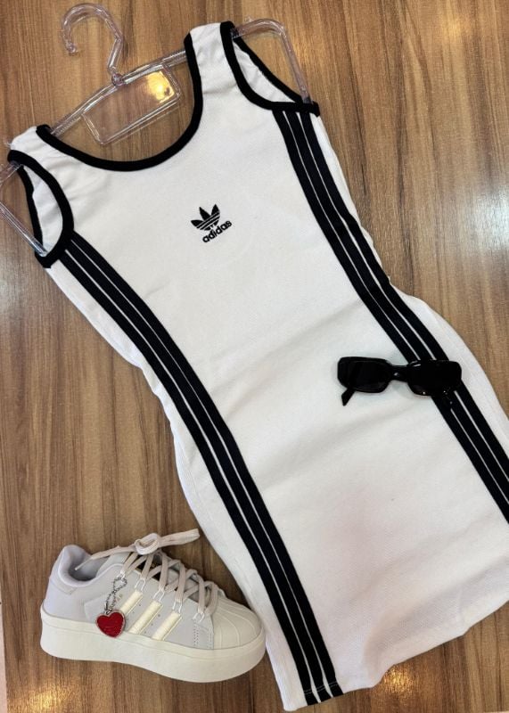 Vestido corto Adidas