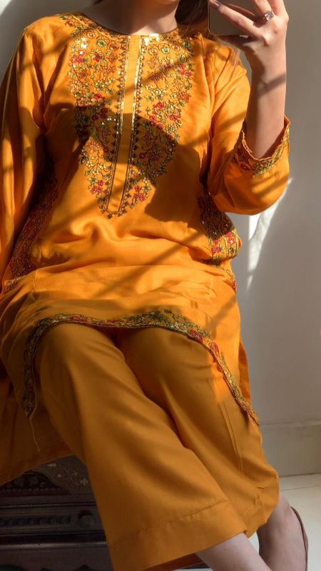 Stitched Linen Embroidered suit 2pcs