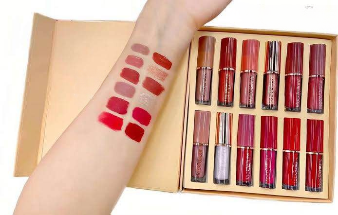 Crazy Girl “Thanks for the Love” Lip Gloss Set – 12 in 1 Multi-Shade Collection