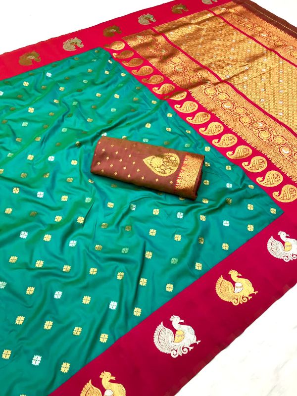 Kanjiwaram paithani