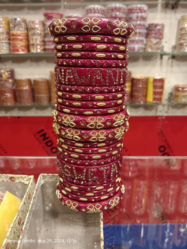 Famous Lahthi – Red Mehroon Customized Bridal Lac Bangles Online